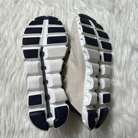 ON Cloud 5 Coast Sand/Mulberry - Picture 7 of 8